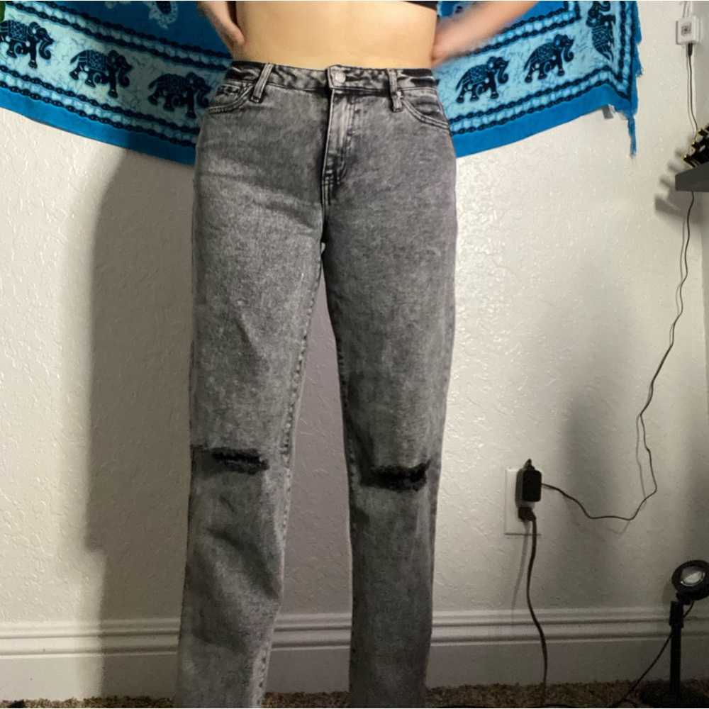 Gray/black jeans, fitted in the waist, brand RSQ